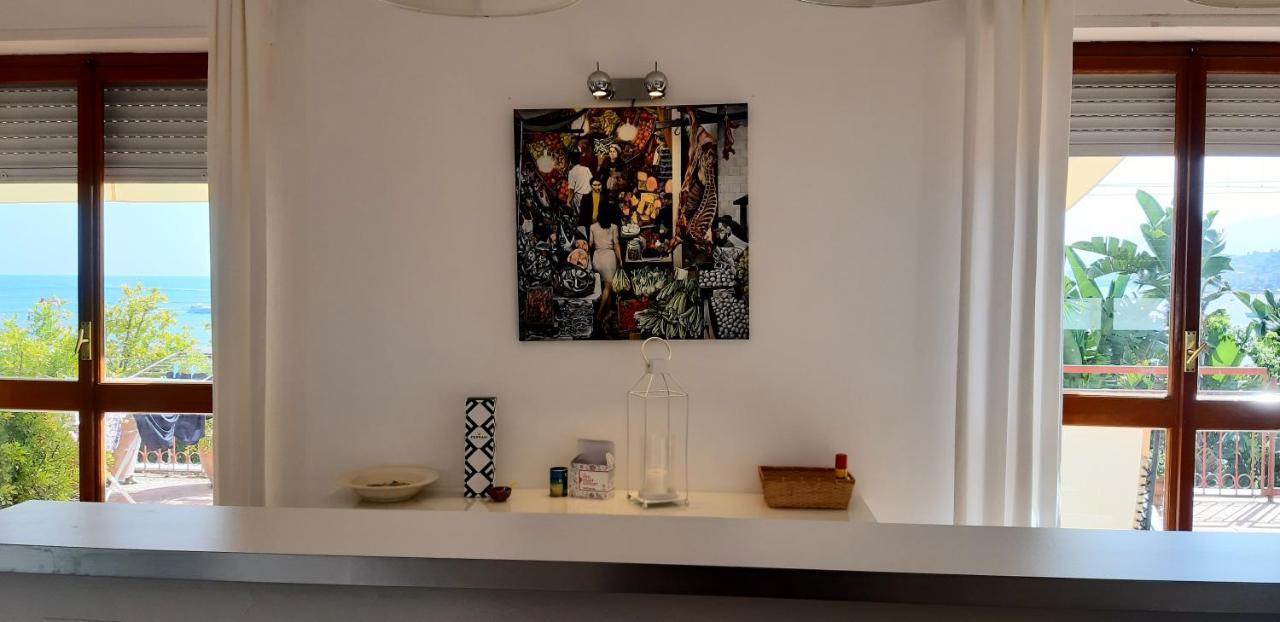 White Lotus Apartment Taormine Extérieur photo